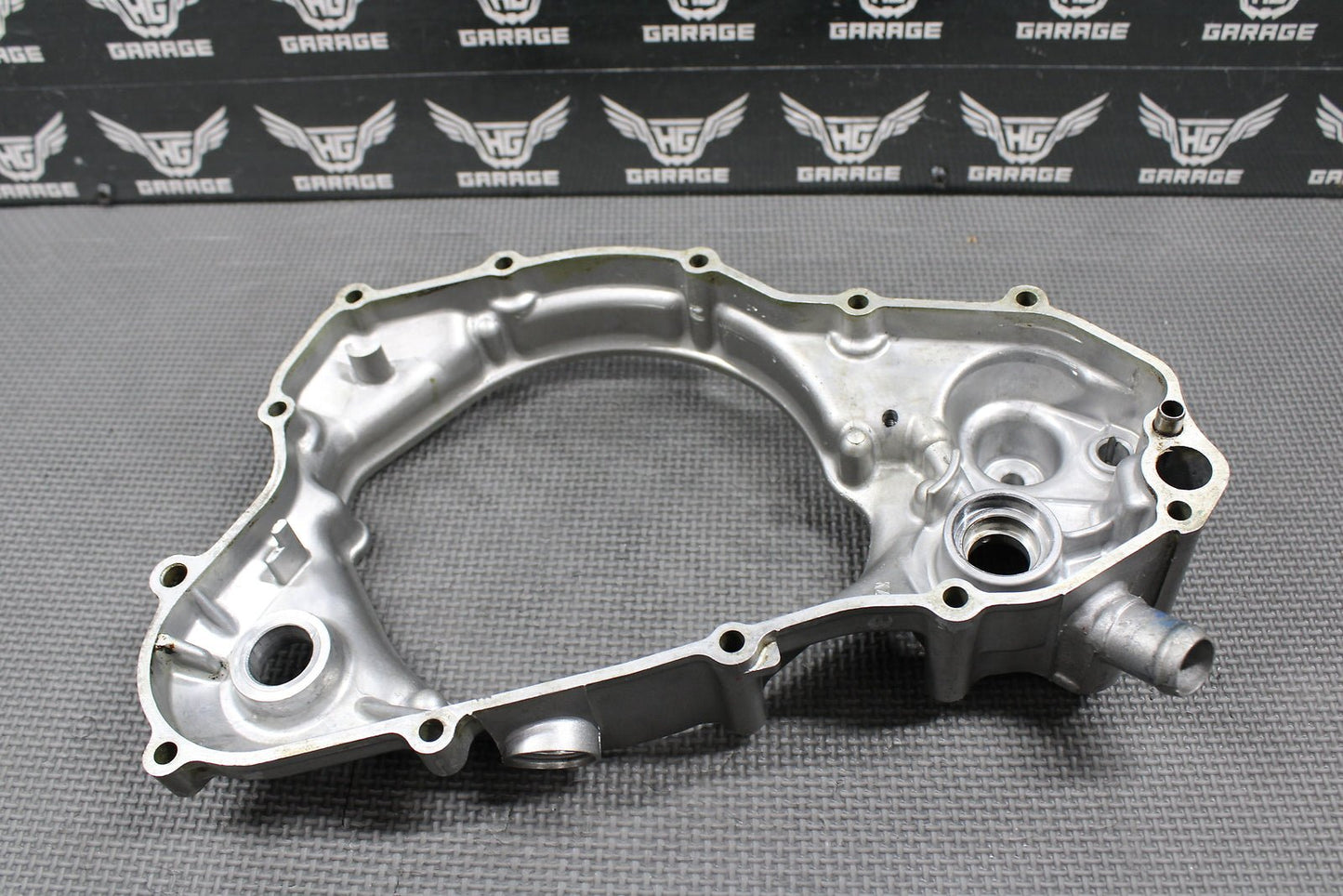 1994 92 - 96 HONDA CR250R OEM RIGHT CRANKCASE INNER CLUTCH COVER 11341 - KZ3 - 890 - hggarage