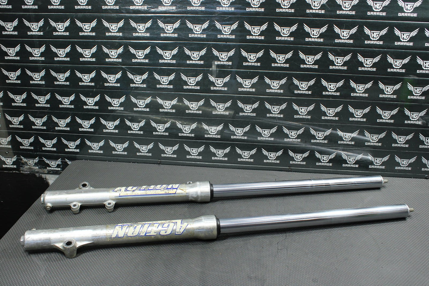 1993 HONDA CR80R OEM SHOWA RIGHT LEFT FRONT SUSPENSION FORKS SHOCKS 51400 - GS2 - 62 - hggarage