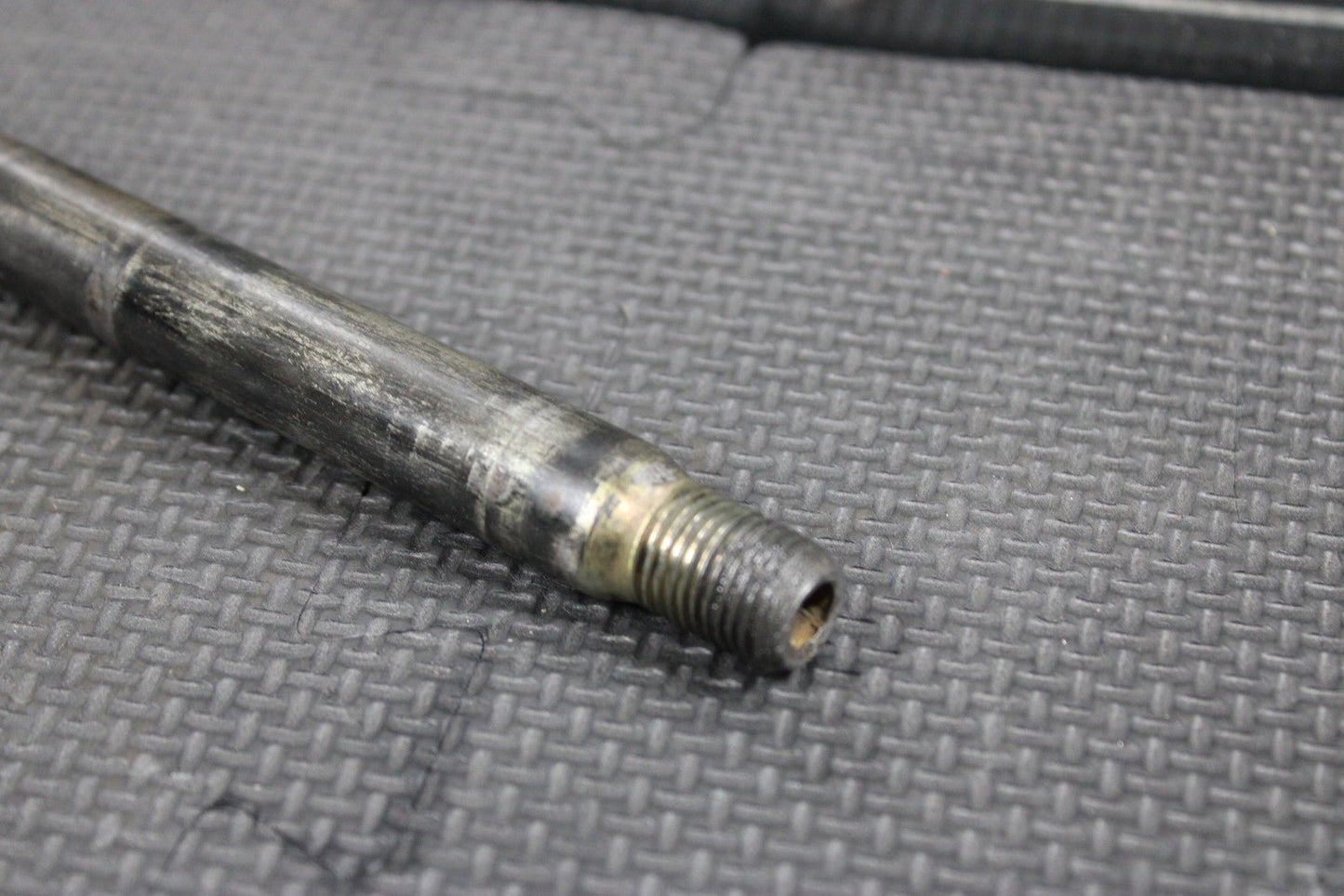 1998 HONDA 98 - 01 CR125R CR250R OEM REAR BACK SWINGARM BOLT SUSPENSION PIVOT BOLT - hggarage