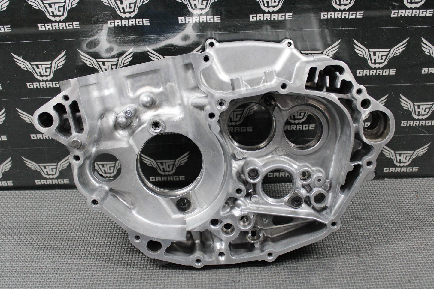 2022 KAWASAKI 19 - 22 KX450 KX450SR OEM RIGHT CRANKCASE CRANK CASE 14101 - 0018 GOOD - hggarage