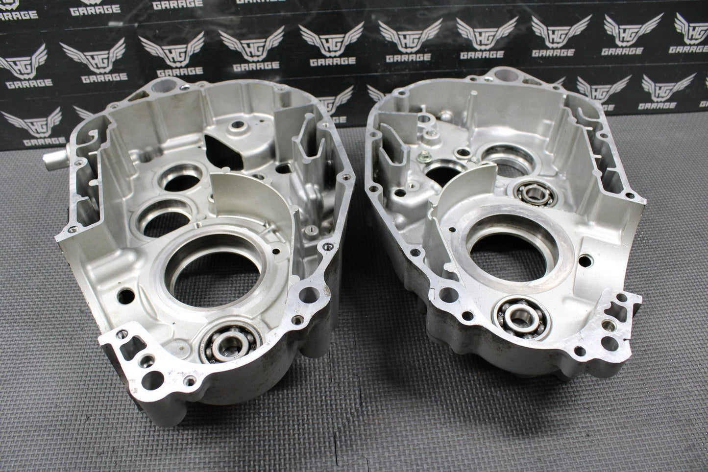 2009 KAWASAKI 09 - 14 KLX250 KLX250SF OEM ENGINE CRANKCASE CRANK CASES SET NICE! - hggarage