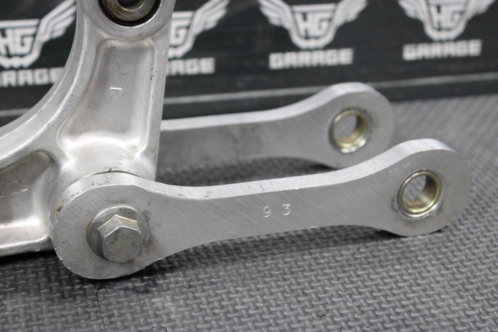 KAWASAKI 94 - 96 KX125 KX250 OEM REAR SHOCK LINKAGE LINKS RELAY DOG BONE SWINGARM - hggarage