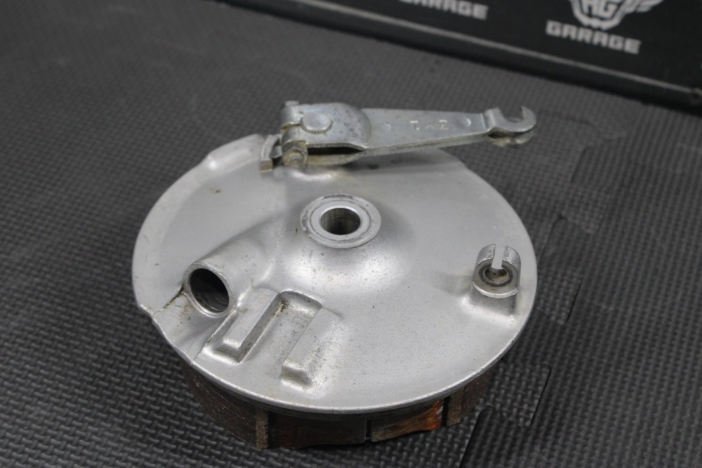 1987 YAMAHA TW200 OEM FRONT BRAKE DRUM ASSEMBLY GEAR TRIP METER SHOES - hggarage
