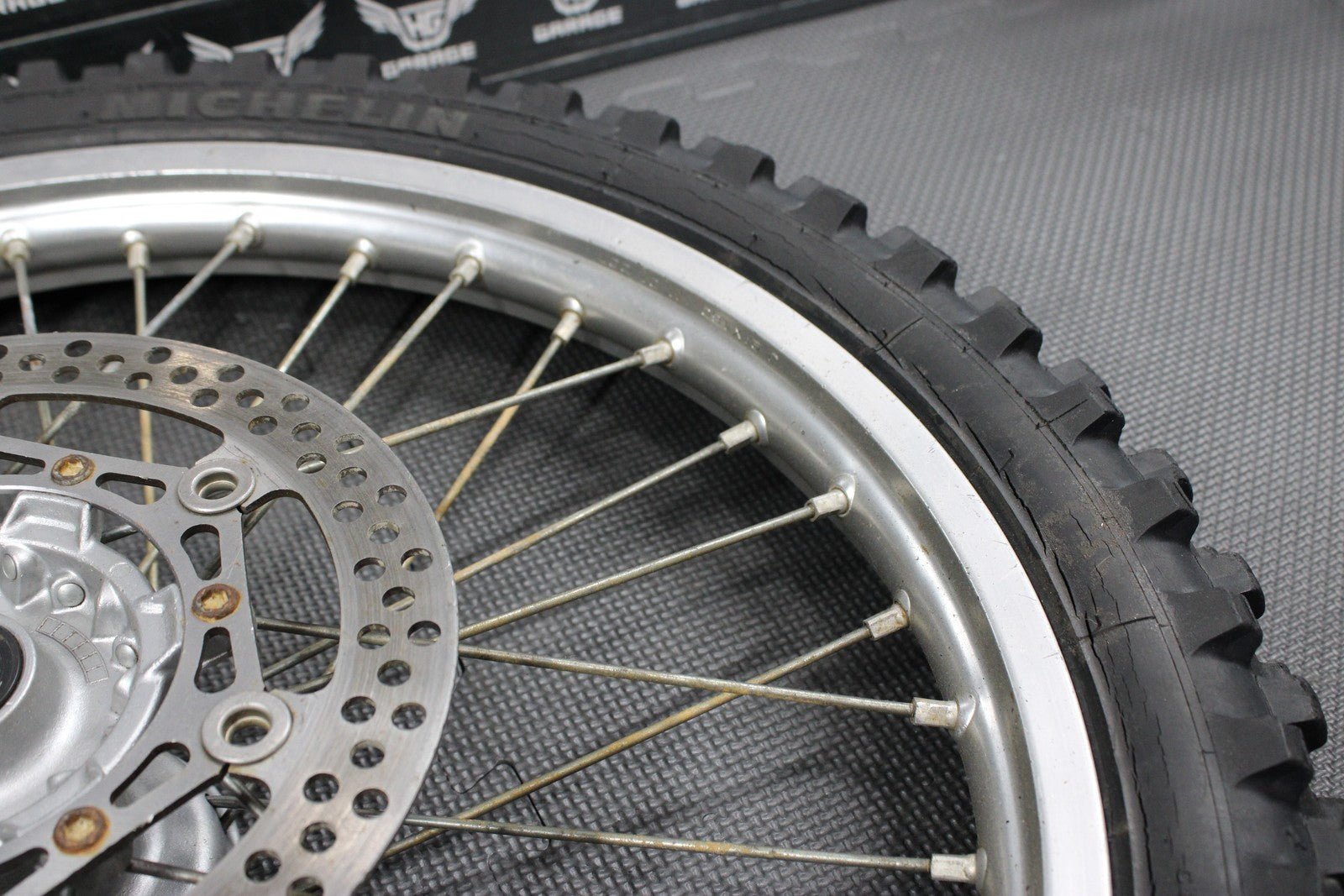 2002 YAMAHA YZ125 YZ250 OEM FRONT WHEEL RIM HUB WHEEL SPOKES 5NY - 25111 - 00 - 00 - hggarage