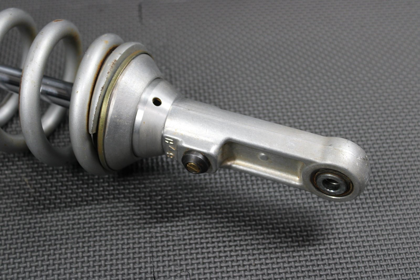 2002 YAMAHA YZ426F OEM REAR BACK SHOCK ABSORBER SUSPENSION 5SF - 22210 - 00 - 00 - hggarage