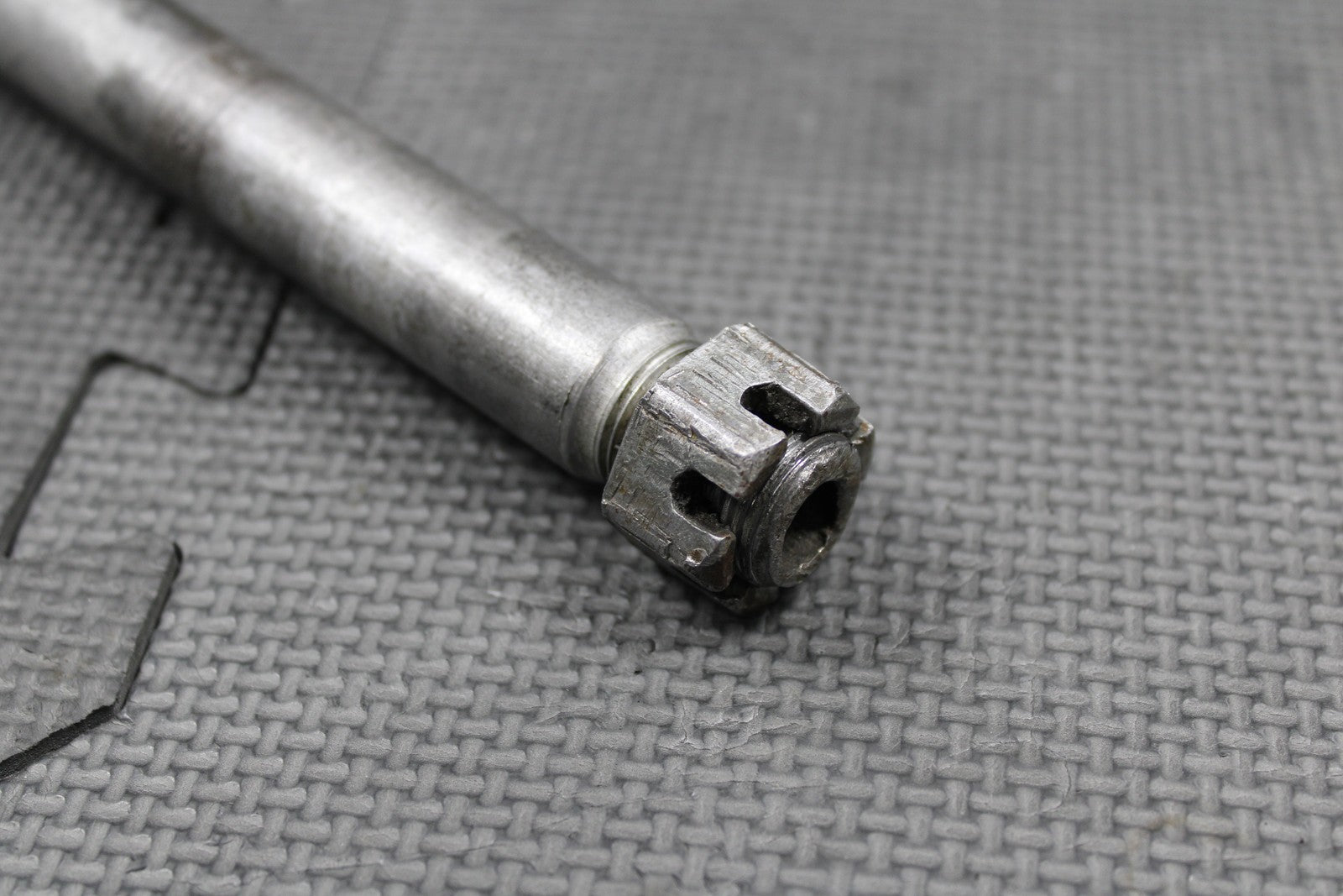 2003 KAWASAKI KLX400R KLX400SR OEM REAR AXLE BACK WHEEL PIVOT BOLT 41068 - S013 - hggarage