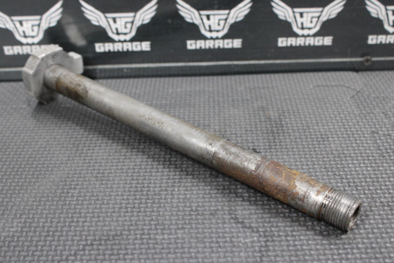 2000 KTM 250 EXC OEM REAR AXLE BACK WHEEL RIM PIVOT BOLT AXEL 77310085044 - hggarage