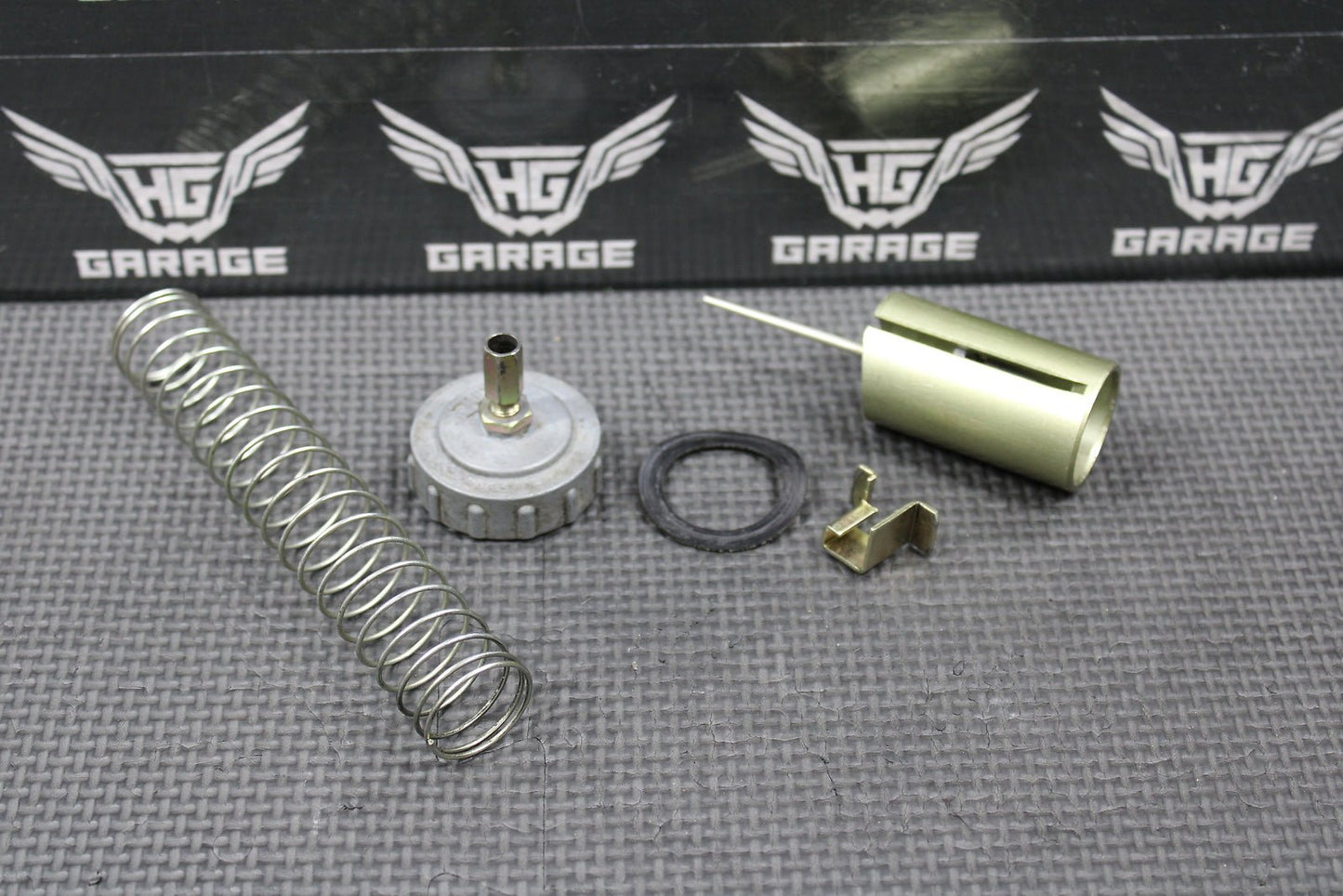 1985 KAWASAKI KX80 OEM CARB CARBURETOR SLIDE VALVE NEEDLE HARDWARE 15001 - 1108 - hggarage