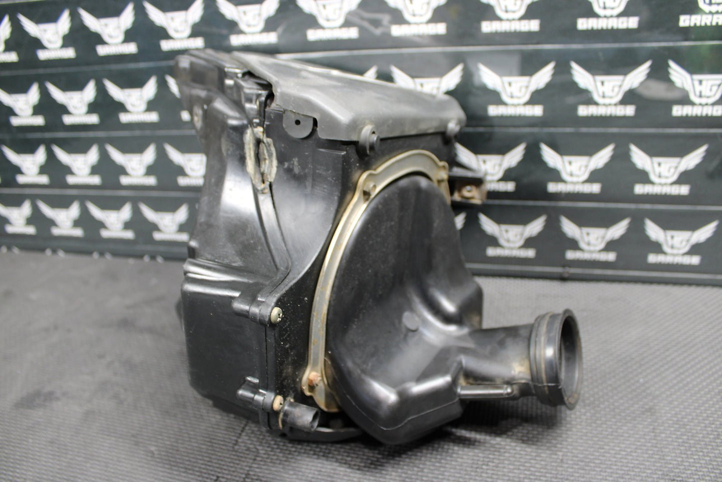 2002 Yamaha YZ426F OEM Airbox Intake Air Cleaner Case Filter Box Joint Intake - hggarage