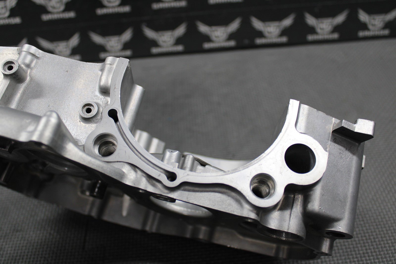 2009 YAMAHA 06 - 09 YZ450F OEM RIGHT SIDE ENGINE MOTOR CRANKCASE CRANK CASE GOOD! - hggarage
