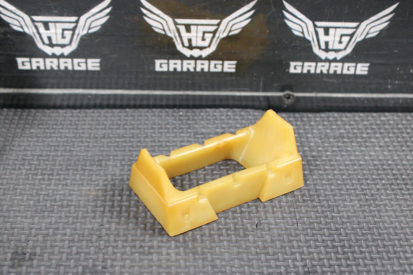 1997 KAWASAKI KX250 OEM INTAKE REED BLOCK ASSEMBLY 12021 - 1110 GOOD! - hggarage