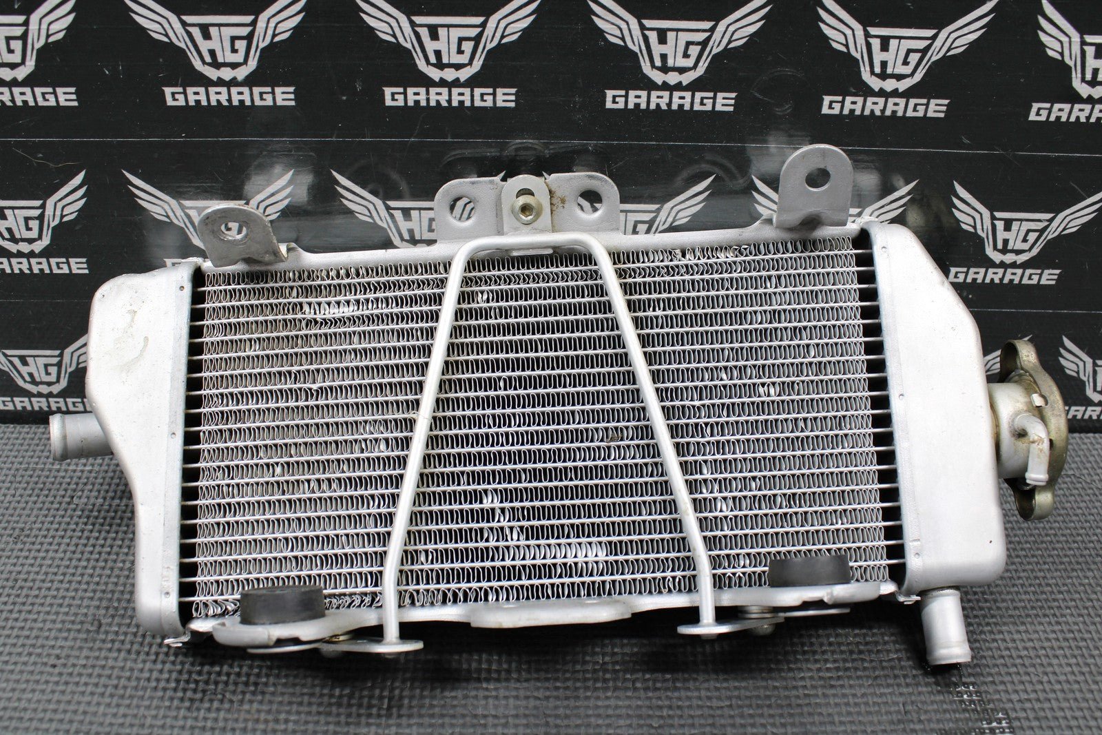 2009 YAMAHA 07 - 11 WR450F 07 - 09 YZ450F OEM RIGHT RADIATOR COOLER 2S2 - 12461 - 70 - 00 - hggarage