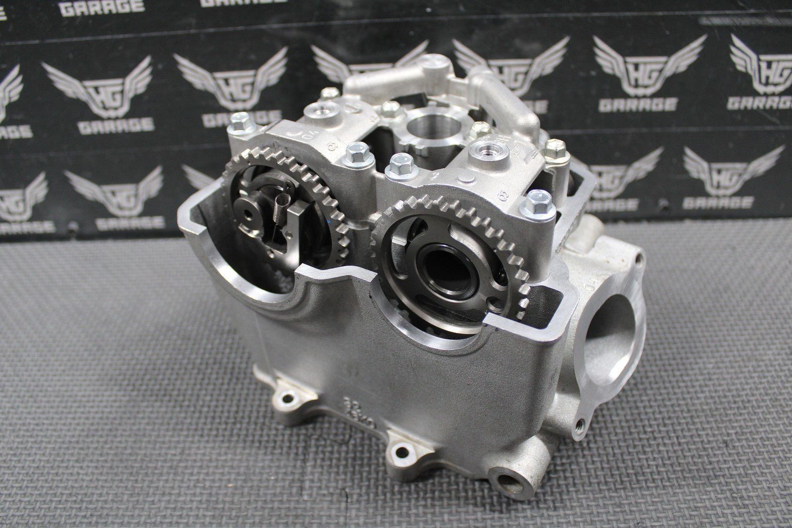 2019 SUZUKI 19 - 25 RMZ250 OEM CYLINDER HEAD VALVES CAMSHAFTS 11100 - 46K00 MINT! - hggarage