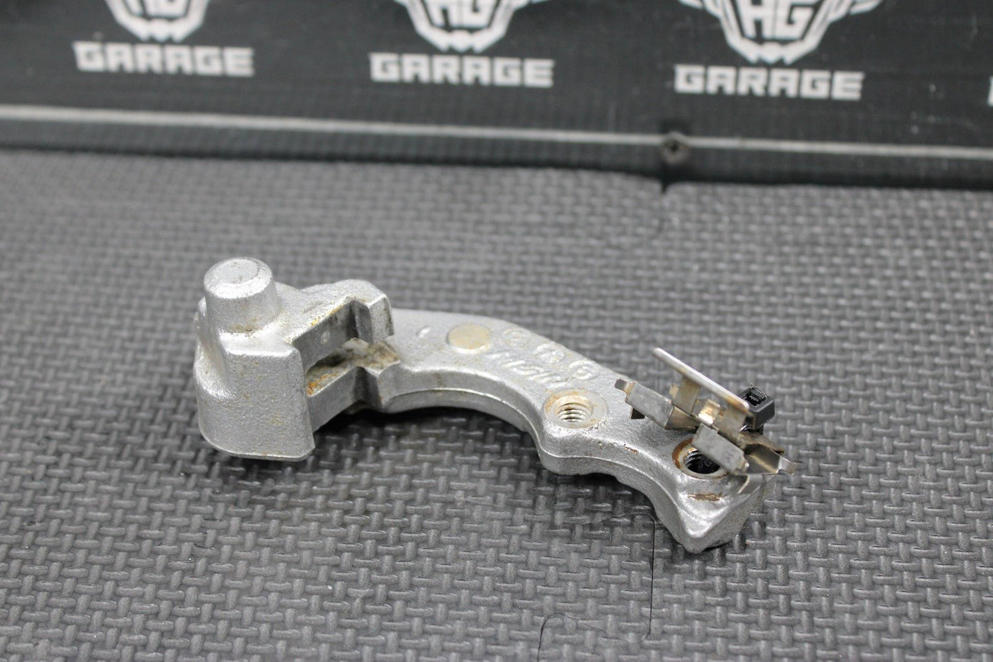 2001 YAMAHA YZ250 01 - 02 OEM NISSIN FRONT BRAKE CALIPER 5MV - 2580T - 11 - 00 - hggarage