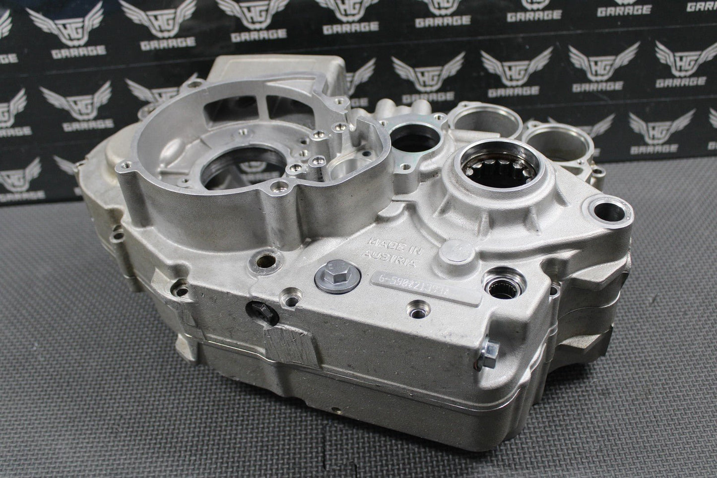 2007 KTM 06 - 07 450 525 OEM LEFT RIGHT RFS CRANKCASE CRANK CASES 59030000444 MINT - hggarage