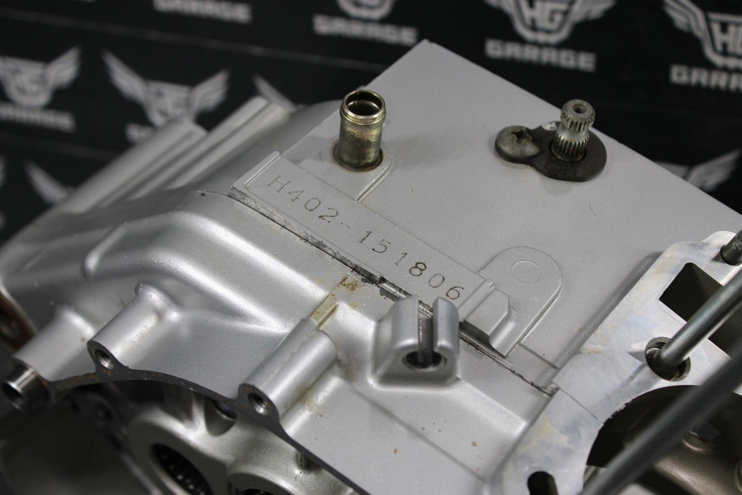 2005 SUZUKI DR200SE K5 OEM LEFT RIGHT ENGINE MOTOR CRANKCASE CRANK CASES BLOCK - hggarage
