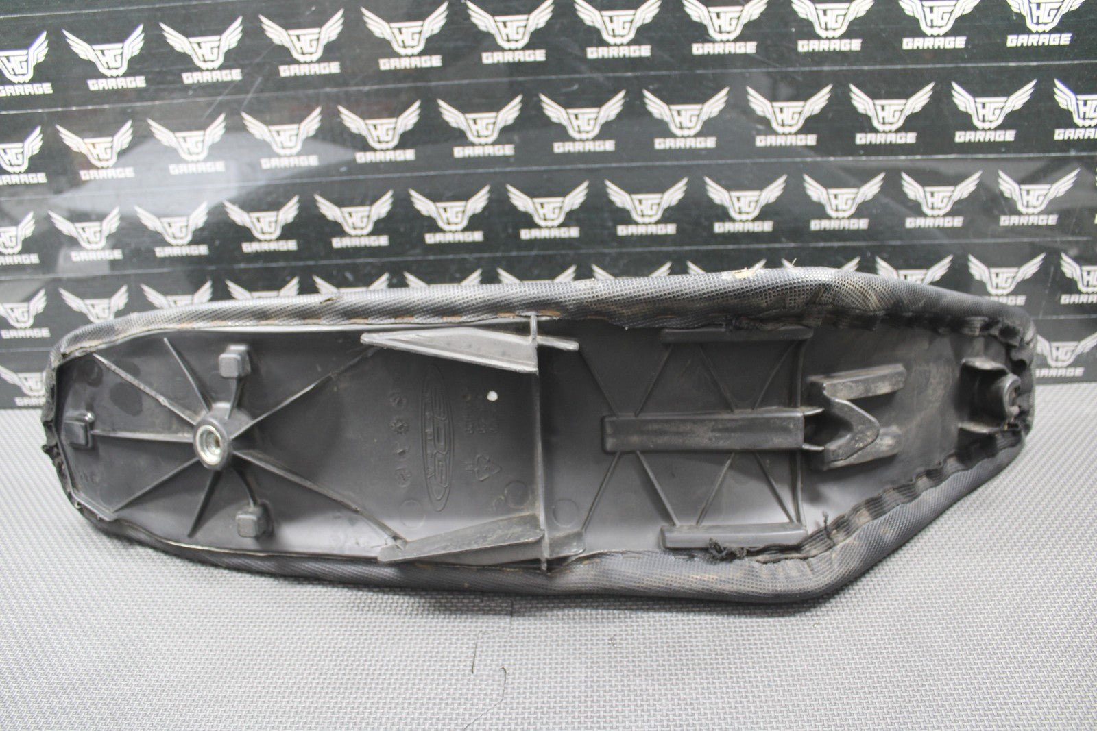 2010 KTM 07 - 11 250 XCF - W SDG COMPLETE SEAT SADDLE FOAM PAN M129 77307040000 - hggarage