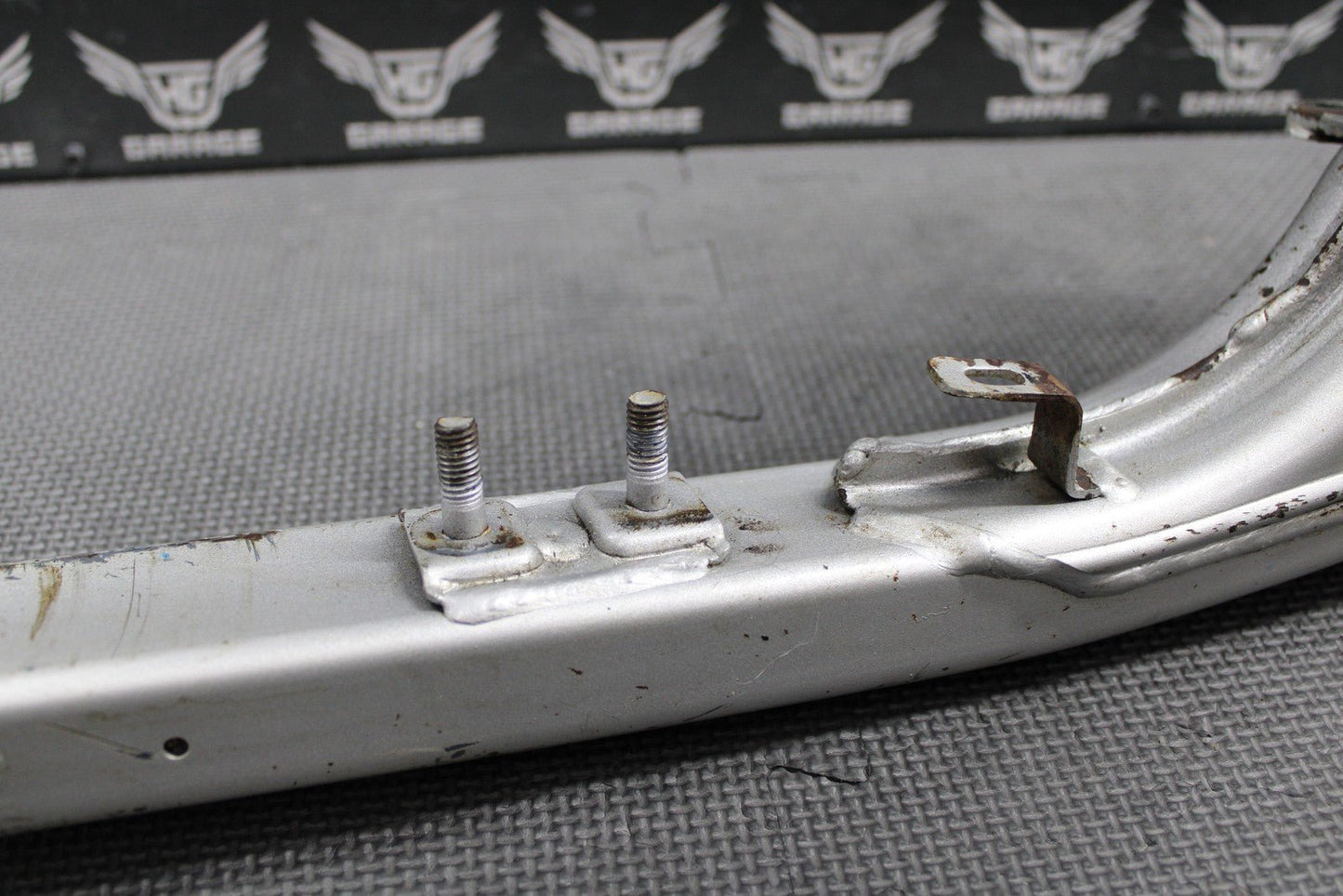 1999 HONDA XR200R 91 - 99 OEM SWINGARM SWING ARM REAR SUSPENSION 52100 - KT0 - 870 - hggarage