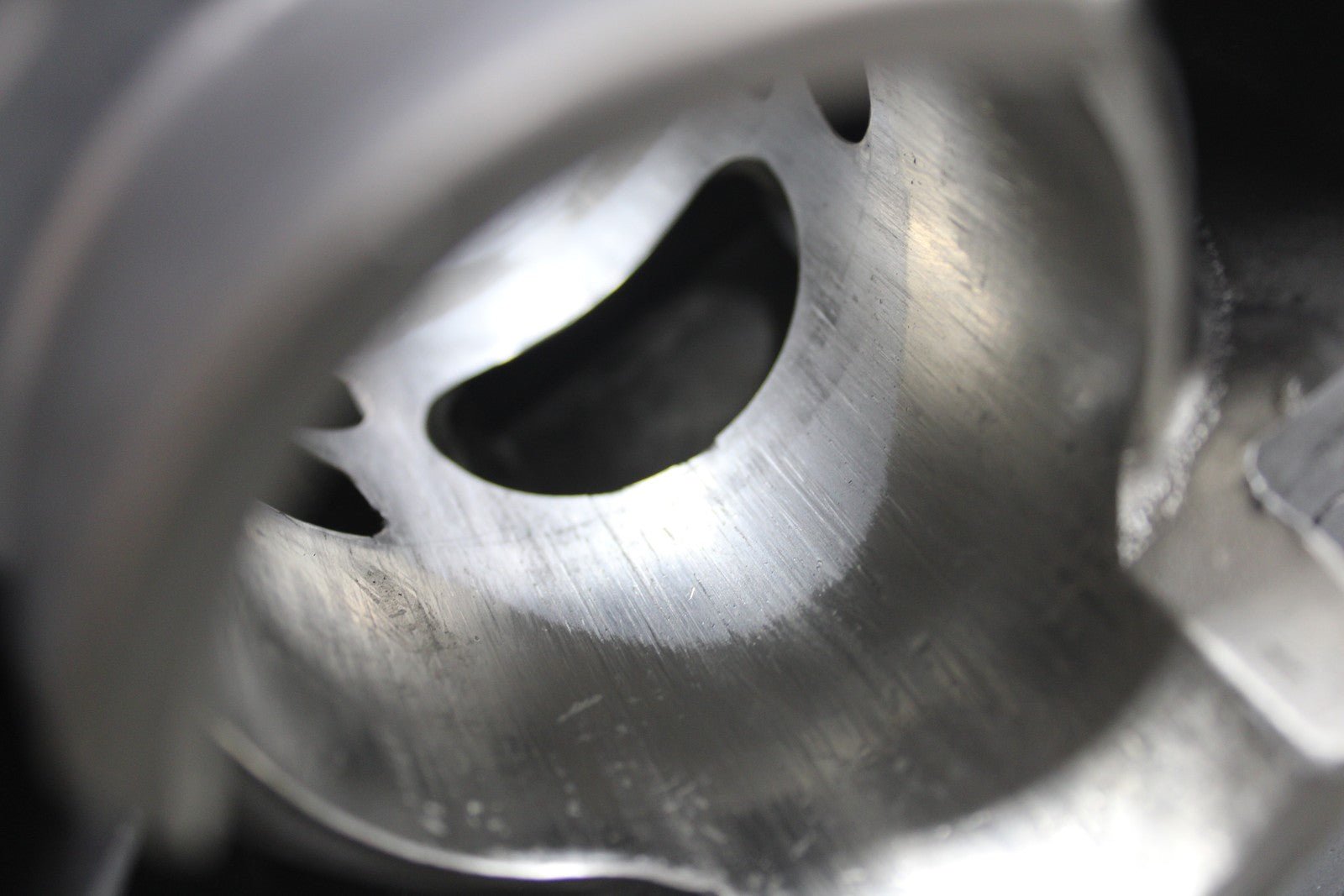 1995 HONDA CR250R OEM KZ3 M CYLINDER BORE JUG TOP END 12100 - KZ3 - 880 NEEDS REPAIR - hggarage