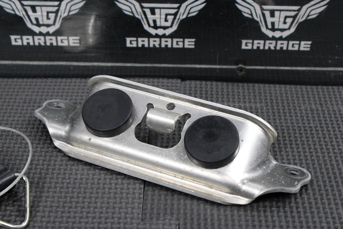 2019 HONDA 19 - 21 CRF250RX 17 - 20 CRF450RX OEM FUEL TANK STRAP STAY SUPPORT - hggarage
