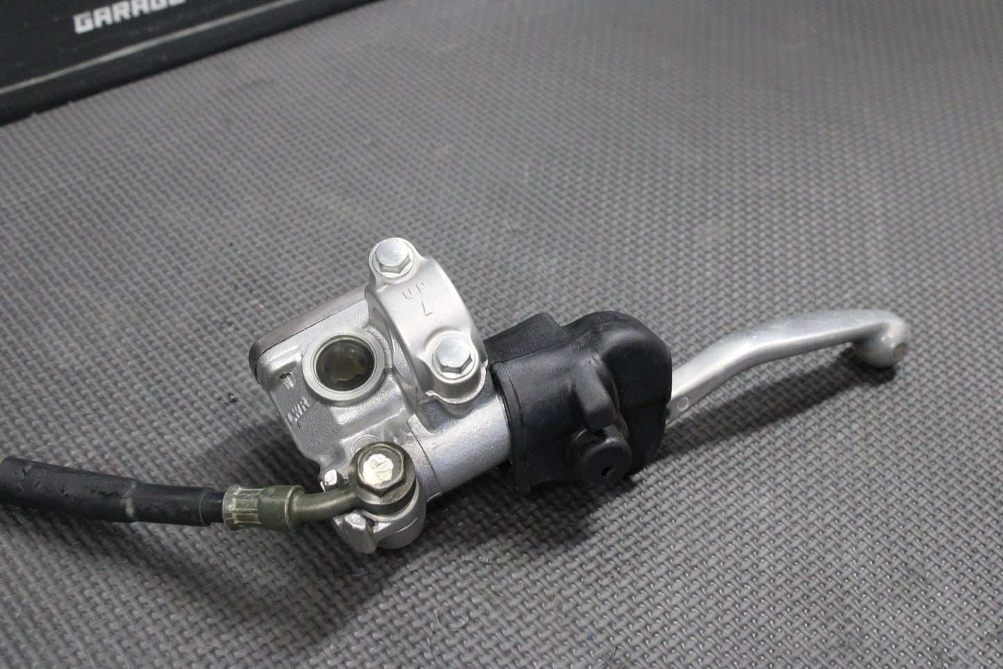 2000 SUZUKI 00 - 04 DRZ400 OEM FRONT BRAKE CALIPER MASTER CYLINDER W HOSE LEVER - hggarage