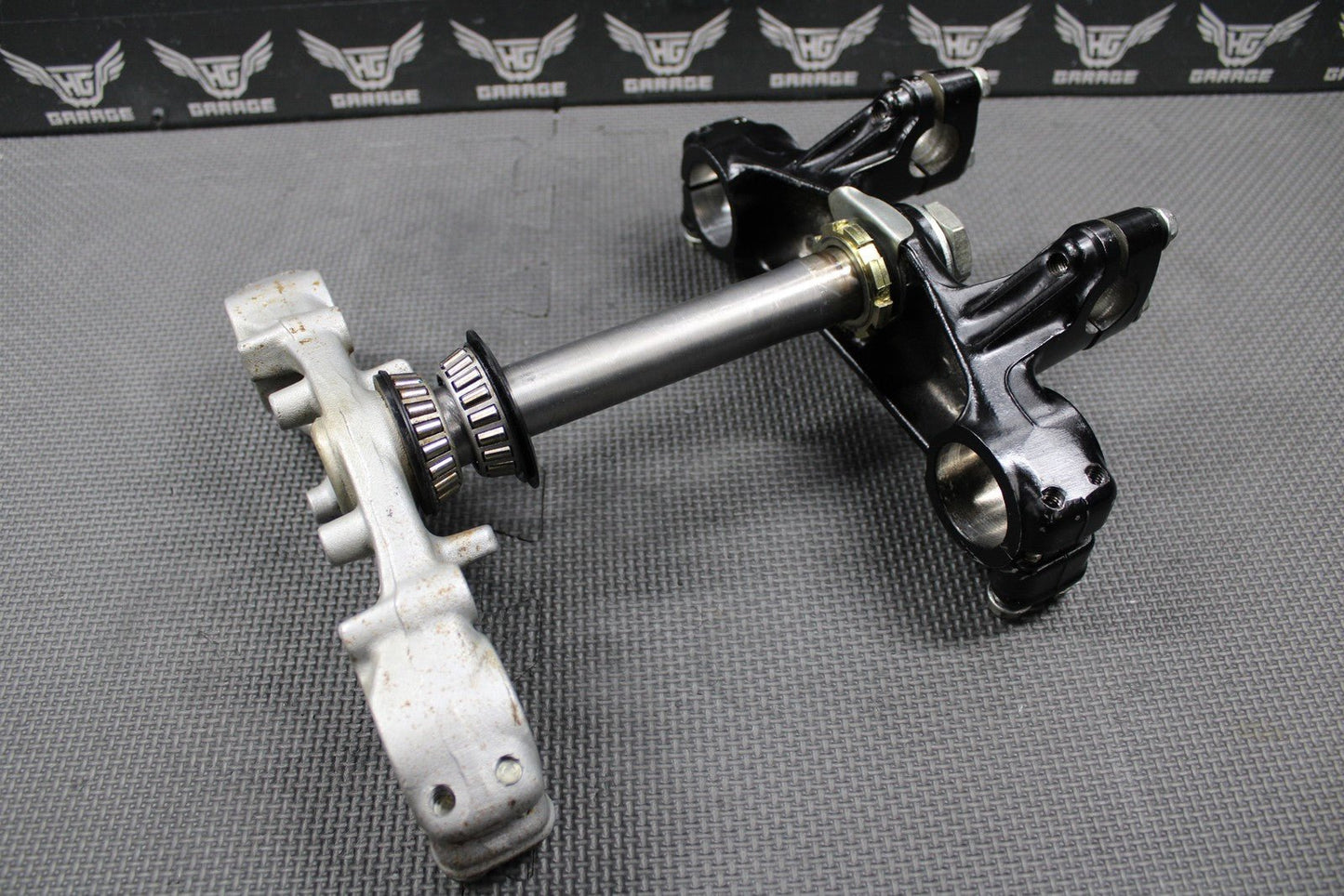 1999 HONDA XR200R 90 - 02 OEM FRONT FORKS LOWER UPPER TRIPLE TREE STEM BAR CLAMP - hggarage