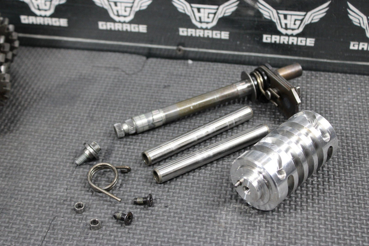 2013 HUSQVARNA TE511 OEM ENGINE TRANSMISSION GEARBOX SHIFT FORKS SHAFTS DRUM - hggarage