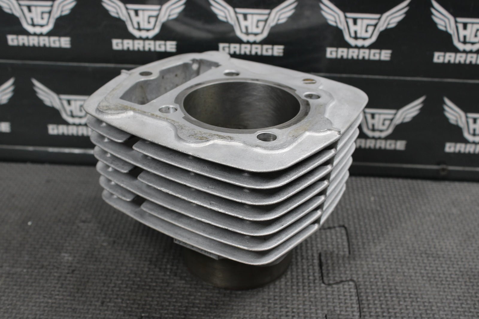 2002 HONDA XR200R 93 - 02 XR200R OEM 65.5MM BORE ENGINE MOTOR CYLINDER JUG - hggarage