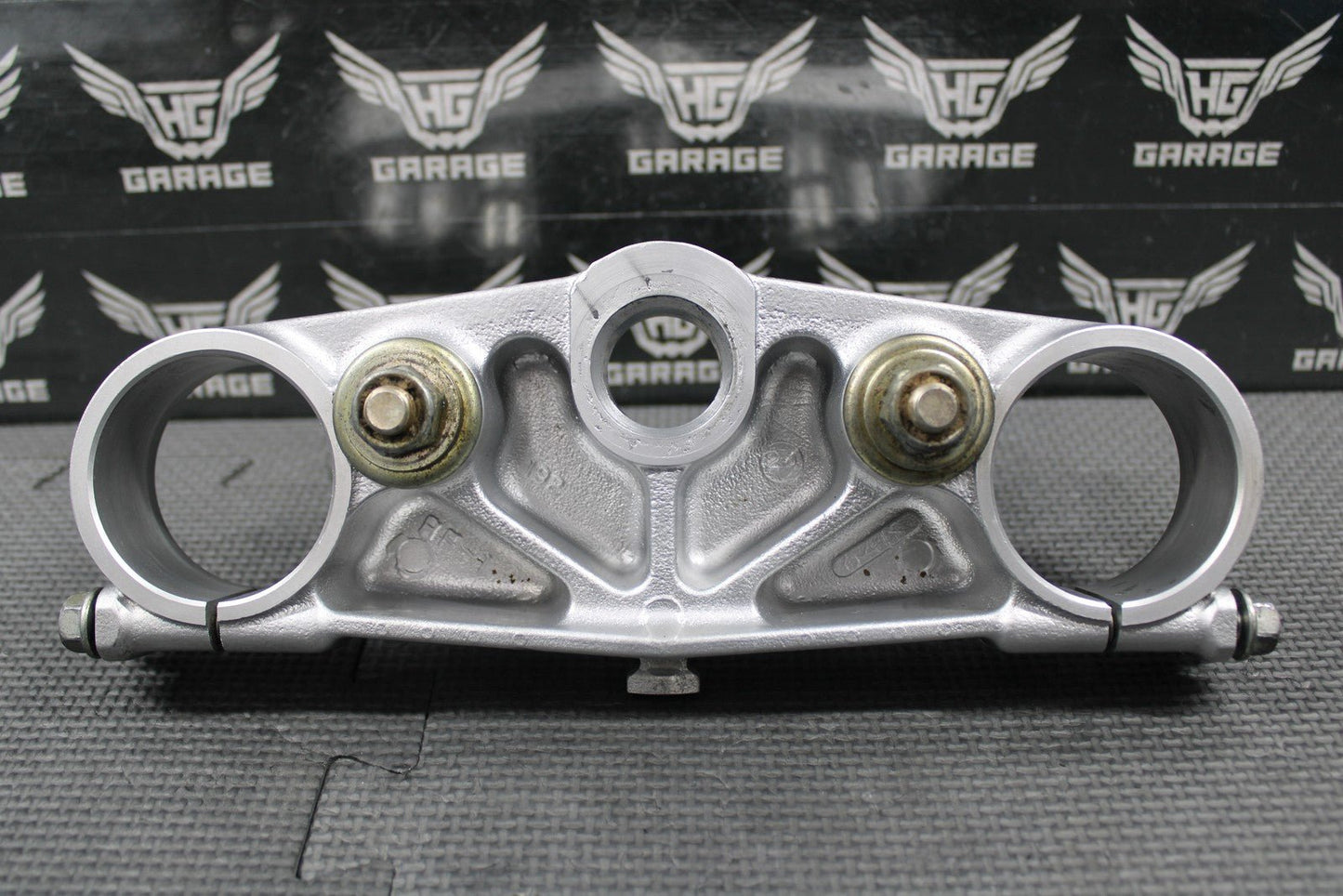2001 HONDA CR125R CR250R OEM FORK UPPER TRIPLE TREE BAR CLAMP 53300 - KZ4 - J20 - hggarage