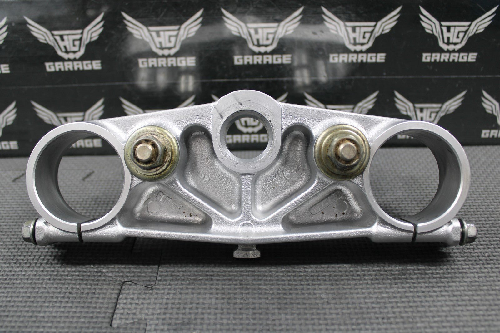 2001 HONDA CR125R CR250R OEM FORK UPPER TRIPLE TREE BAR CLAMP 53300 - KZ4 - J20 - hggarage