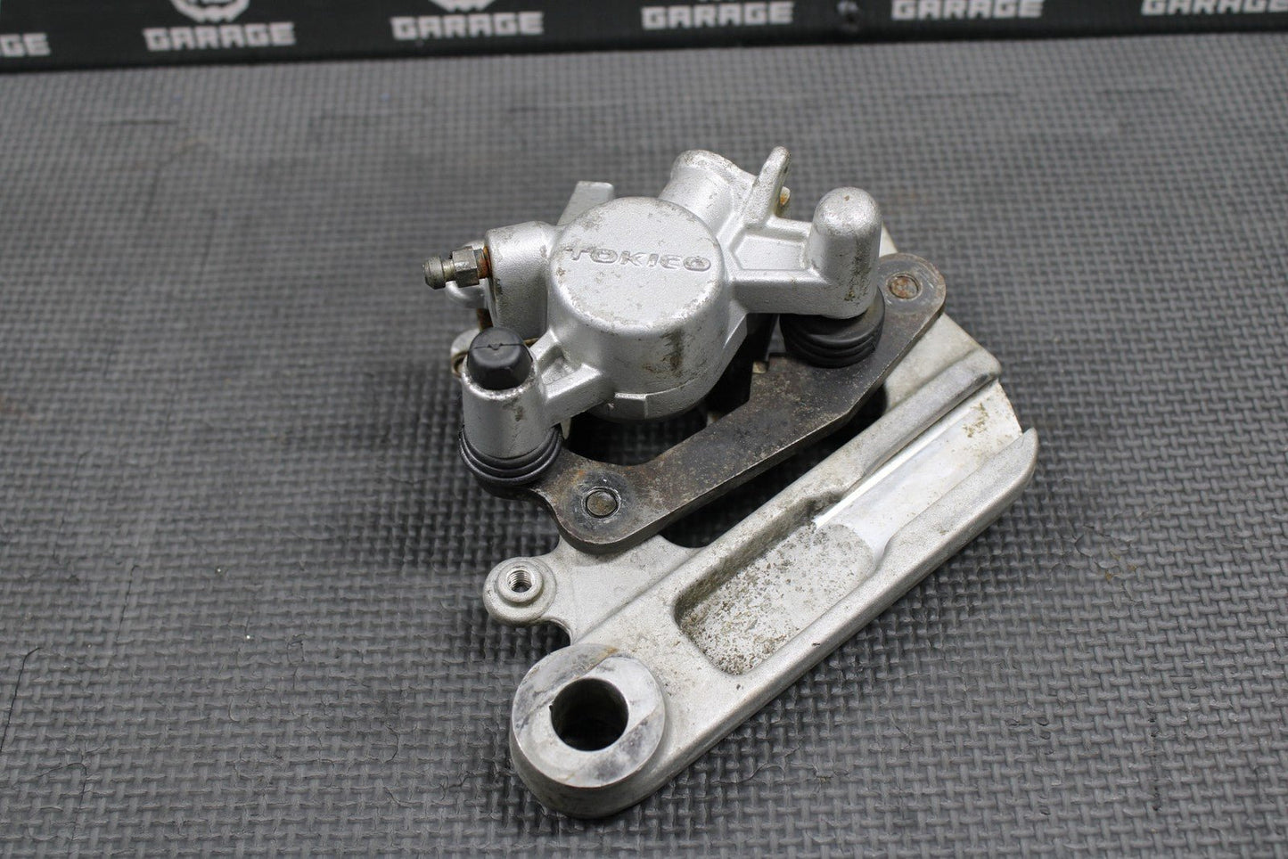 2005 SUZUKI 02 - 15 RM85 RM85L OEM TOKICO REAR BACK BRAKE CALIPER 69100 - 03B00 - 999 - hggarage