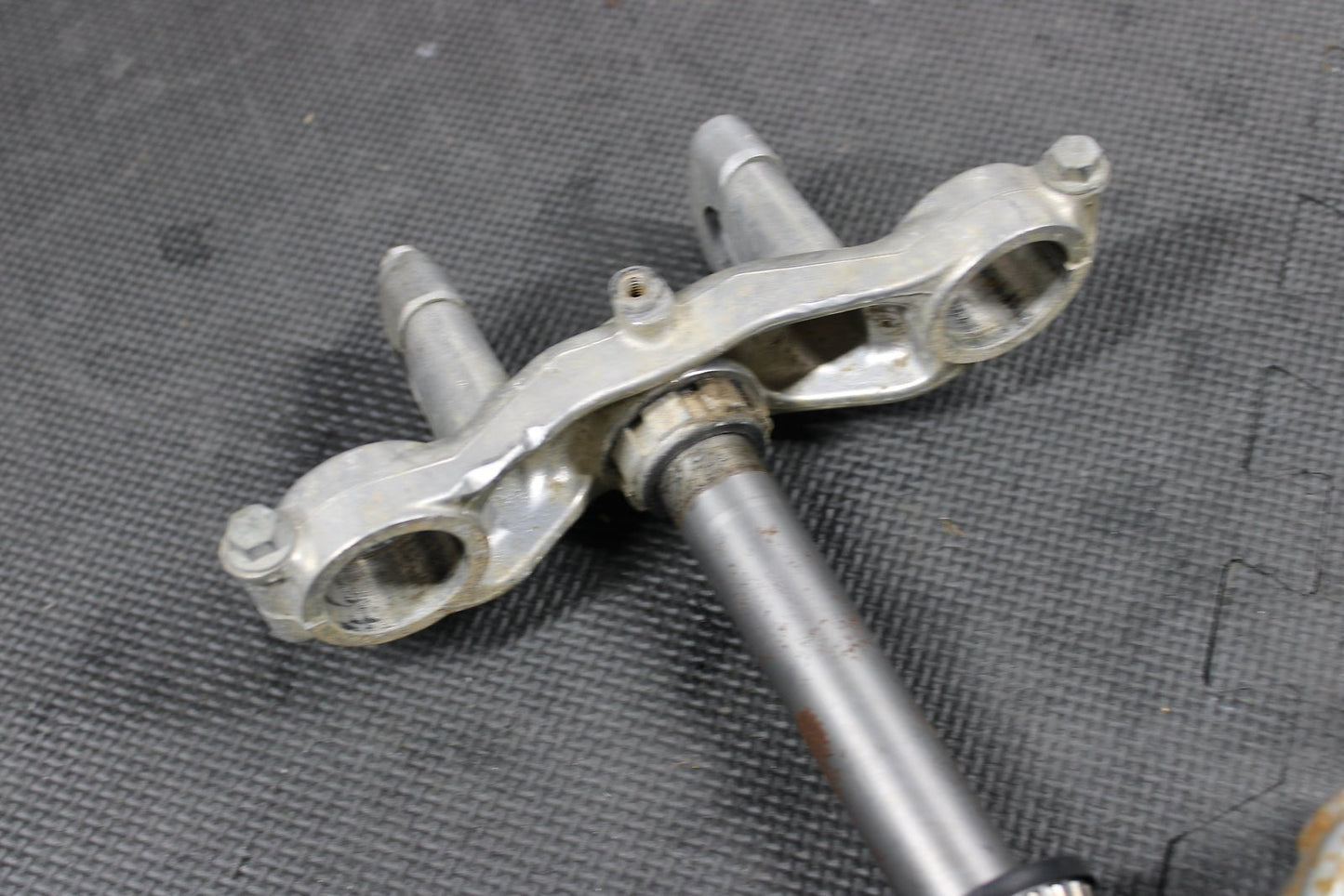 2002 KAWASAKI KX65 OEM FRONT FORKS LOWER UPPER TRIPLE TREE STEM CLAMP - hggarage