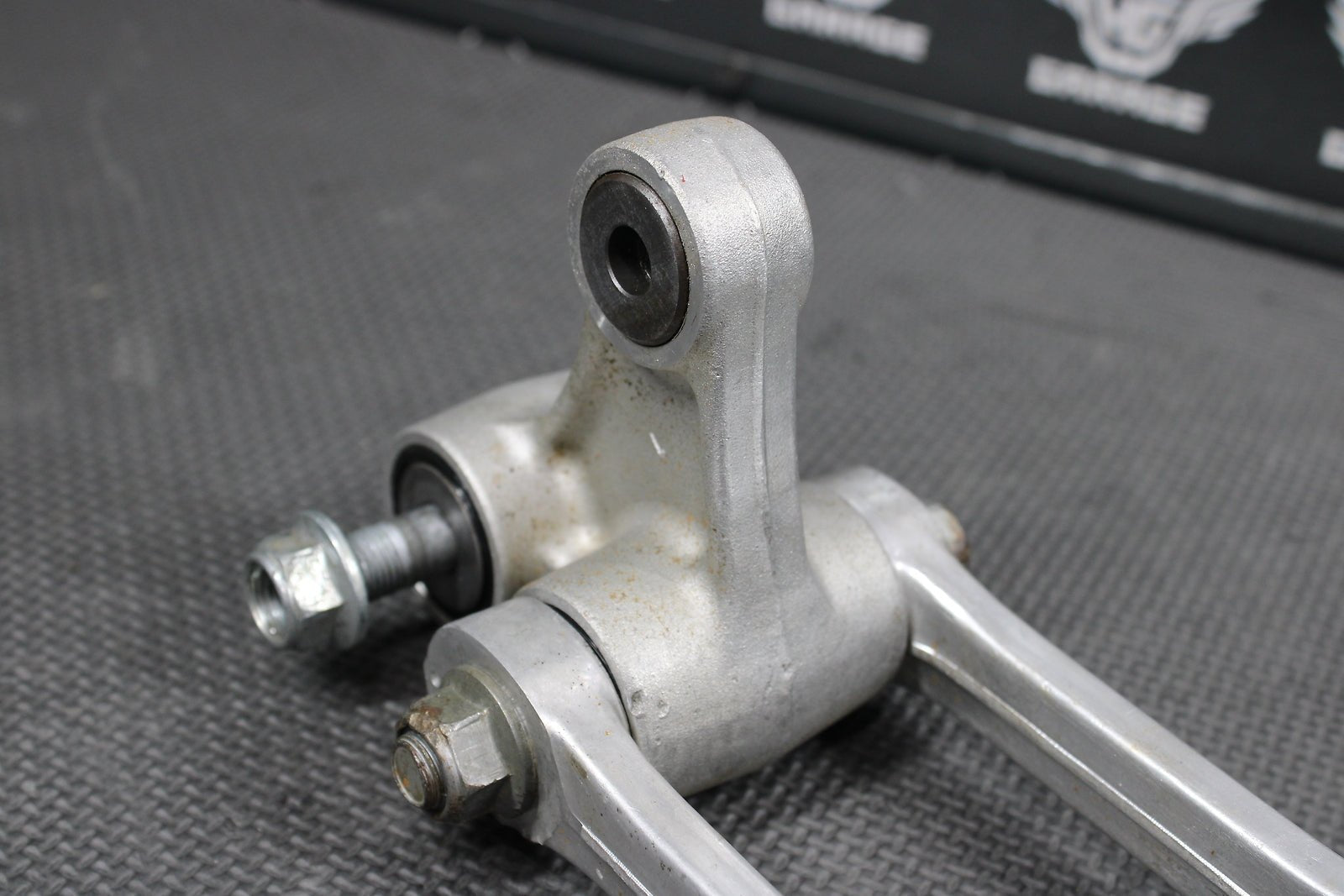 2009 Kawasaki KX250F OEM Rear Shock Linkage Links 39007 - 0140 39111 - 0064 - hggarage