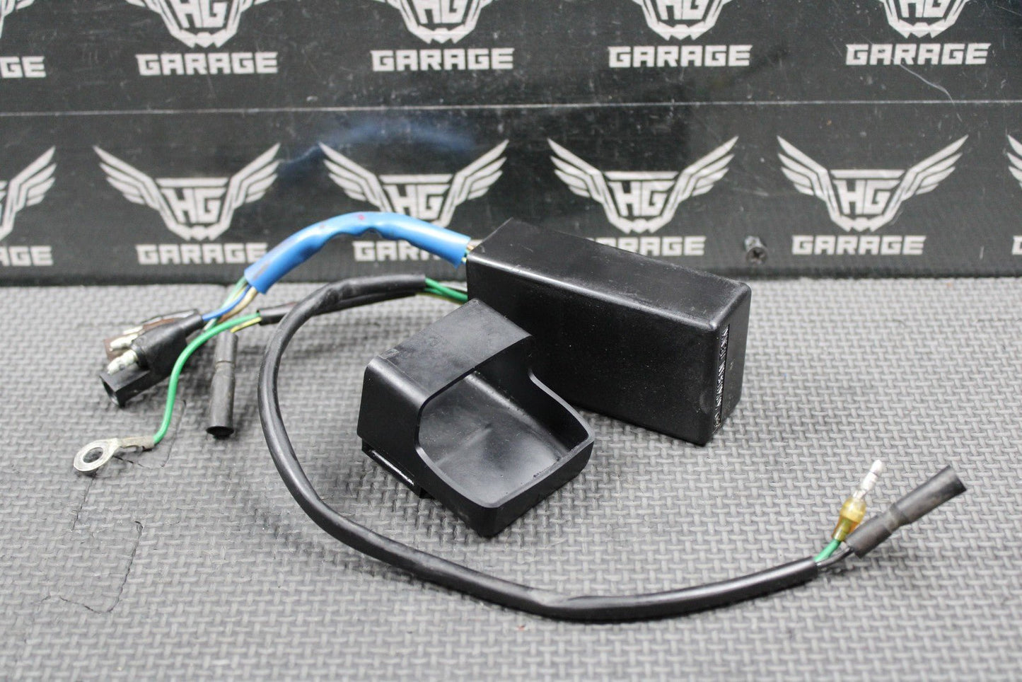 1987 1988 HONDA CR250R OEM CDI ECU COMPUTER IGNITION UNIT BOX 30400 - KS7 - 832 NICE - hggarage