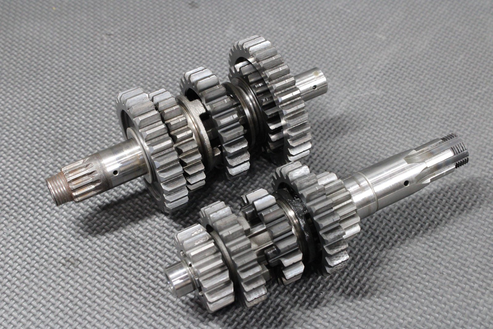 2000 SUZUKI DRZ400 DRZ400E OEM ENGINE TRANSMISSION TRANNY TRANS GEARS SHAFTS - hggarage