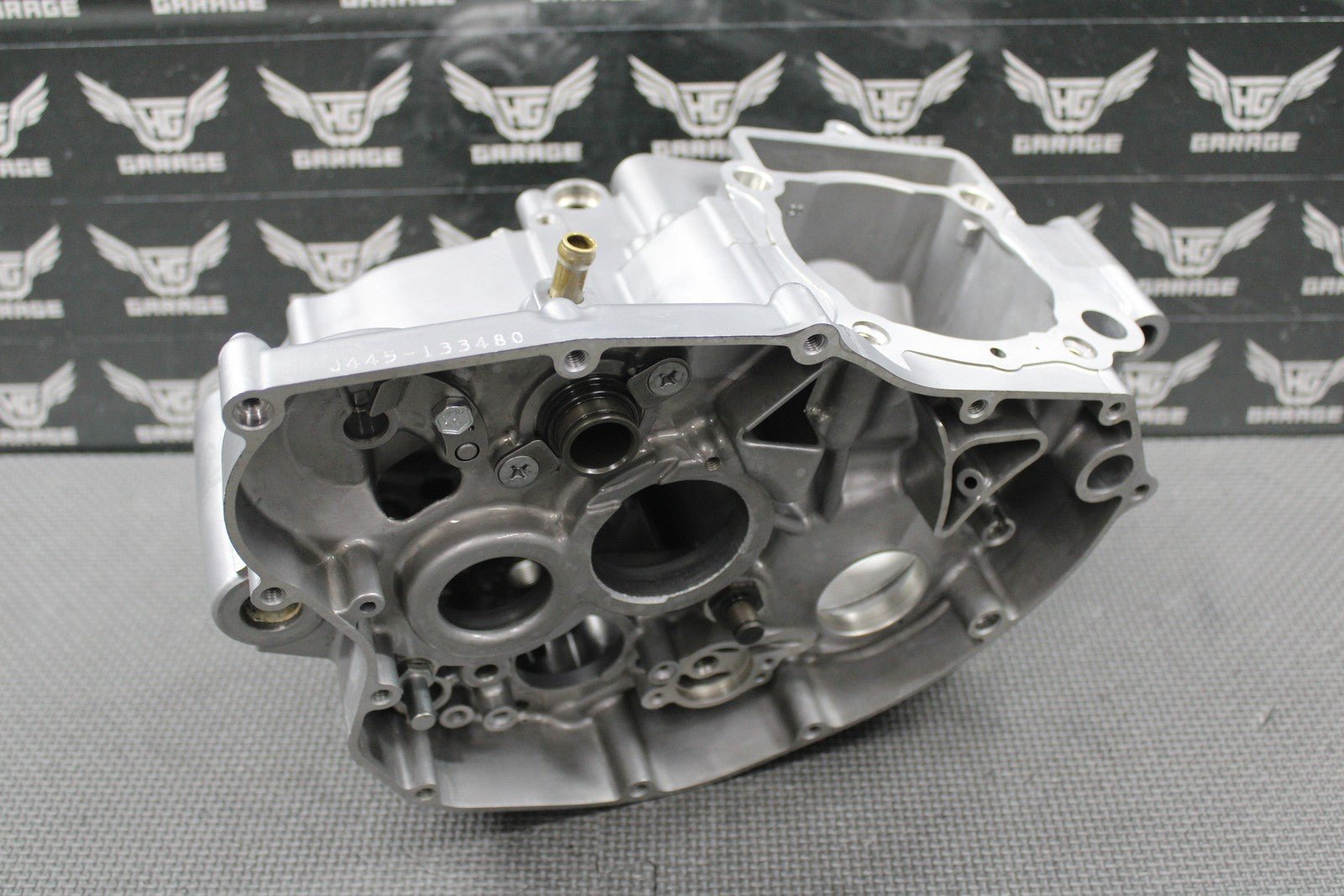 2019 SUZUKI 19 - 25 RMZ250 OEM LEFT RIGHT ENGINE CRANKCASE CRANK CASES BLOCK MINT! - hggarage