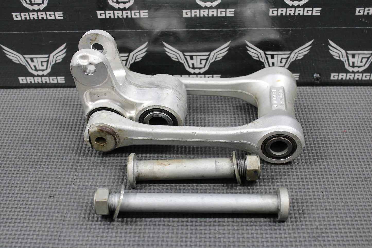 2019 YAMAHA 15 - 19 YZ250FX YZ250F OEM REAR SHOCK SWINGARM LINKAGE ARM ROD GOOD! - hggarage