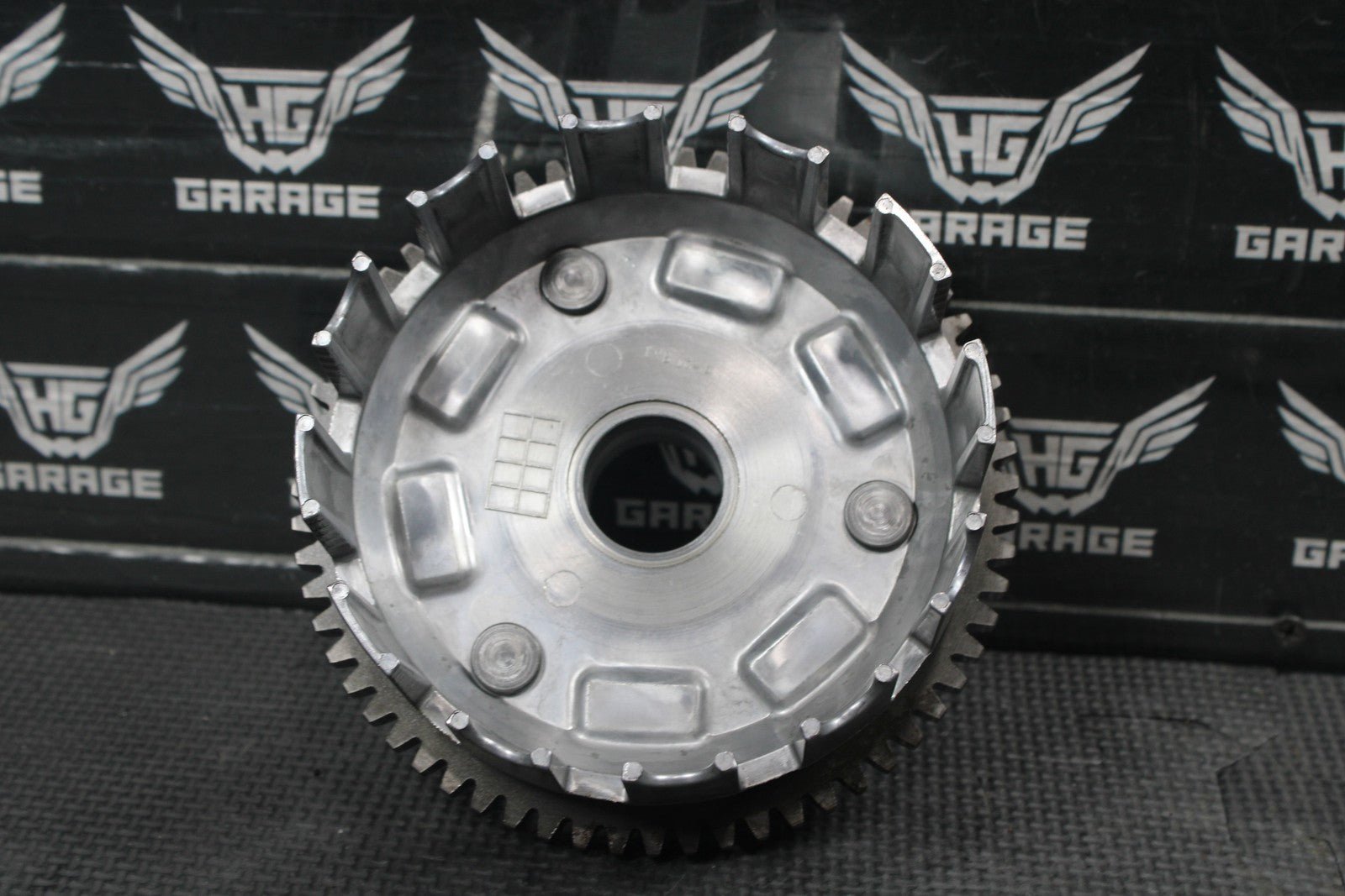 2004 SUZUKI LTZ250 OEM COMPLETE CLUTCH BASKET INNER OUTER HUB SPRINGS - hggarage