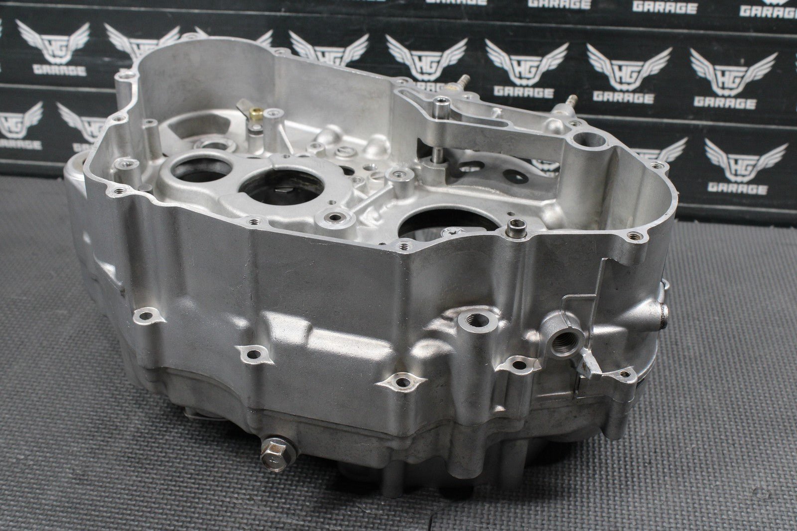 2000 SUZUKI DRZ400 OEM LEFT RIGHT ENGINE MOTOR CRANKCASE CASES HALFS BLOCK GOOD! - hggarage
