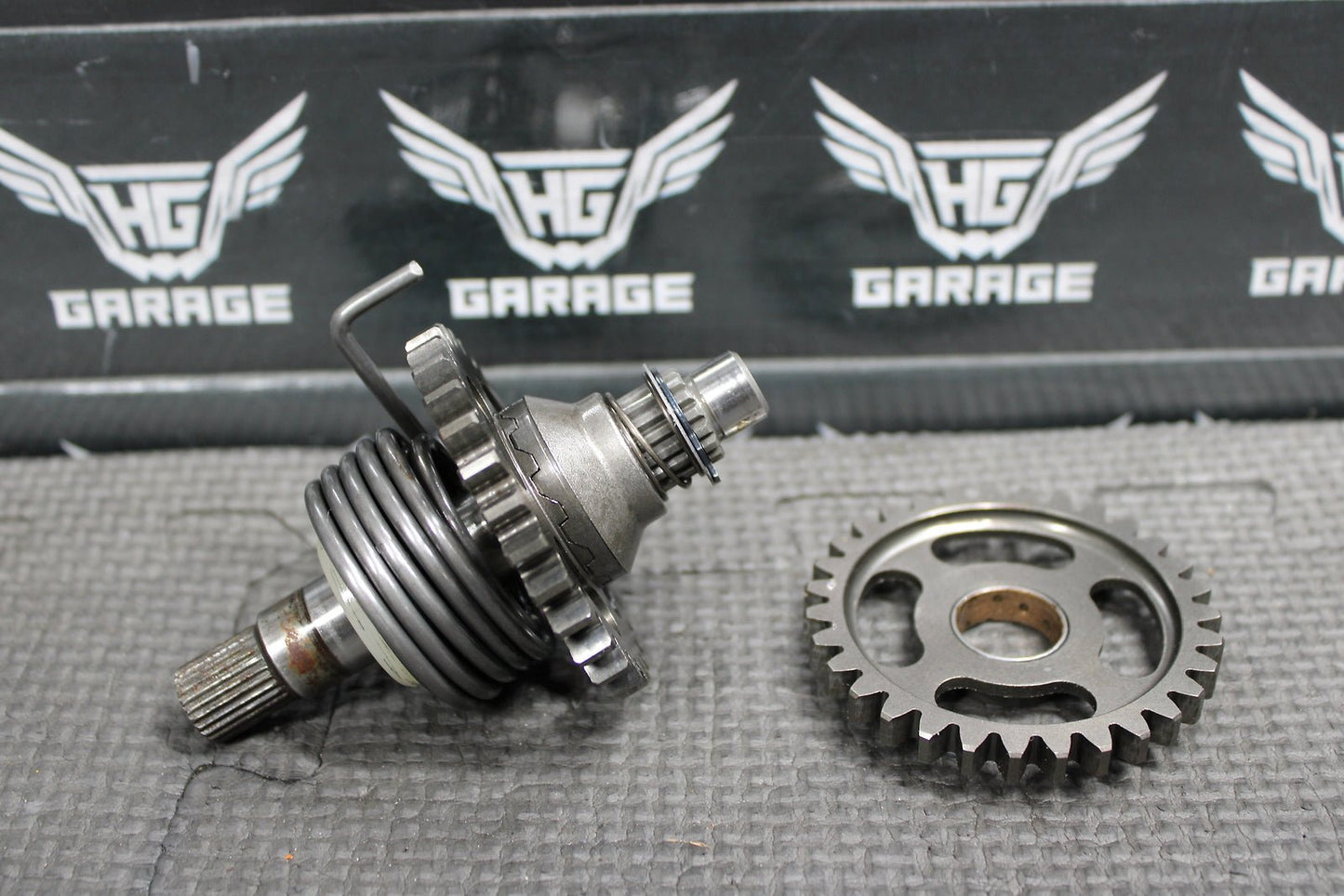 2003 03 - 05 KAWASAKI KX125 OEM KICKSTART KICK START SHAFT W IDLER GEAR 13066 - 1101 - hggarage