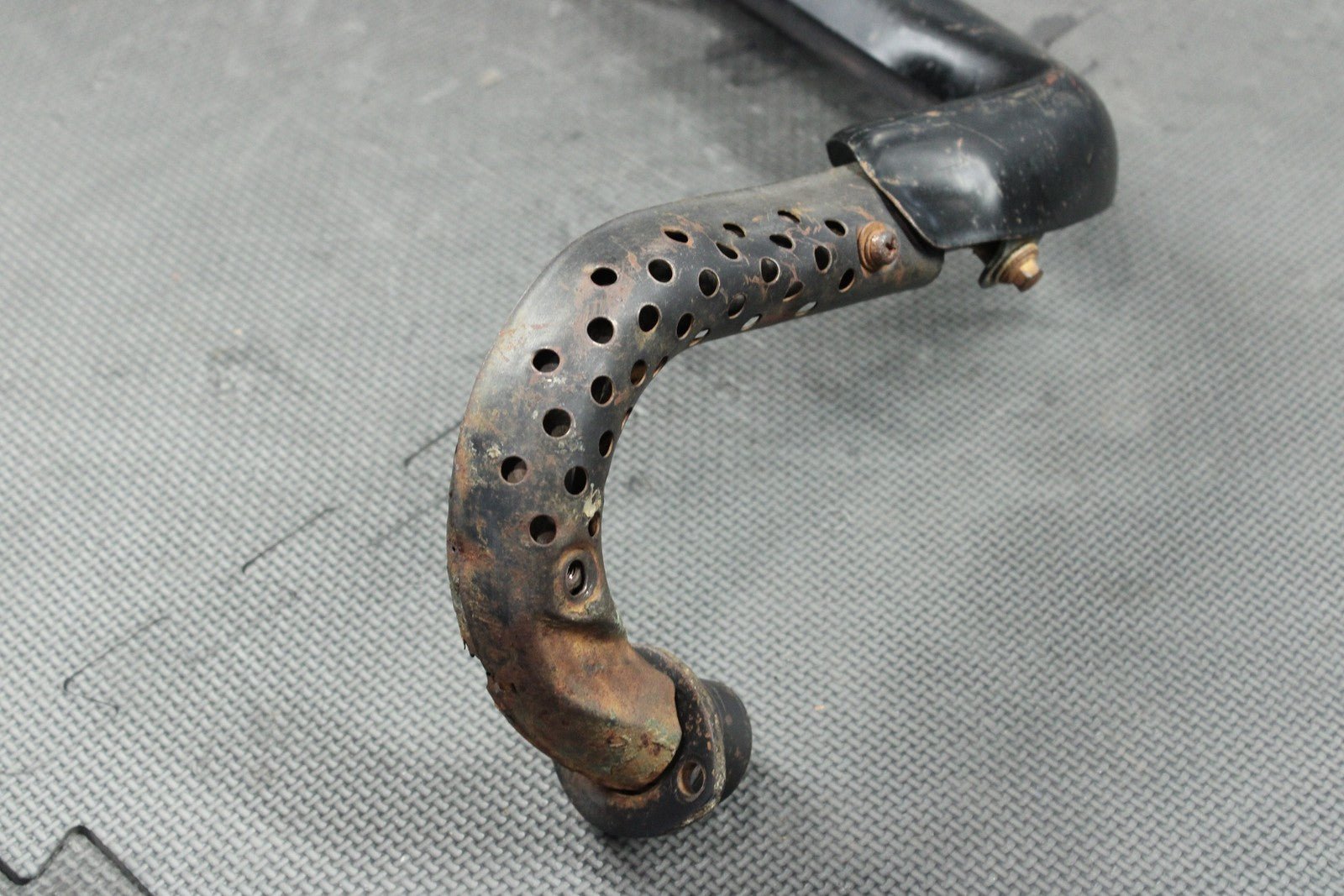 2003 97 - 03 HONDA XR70R OEM EXHAUST PIPE CHAMBER HEADER 18300 - GCF - A20 - hggarage