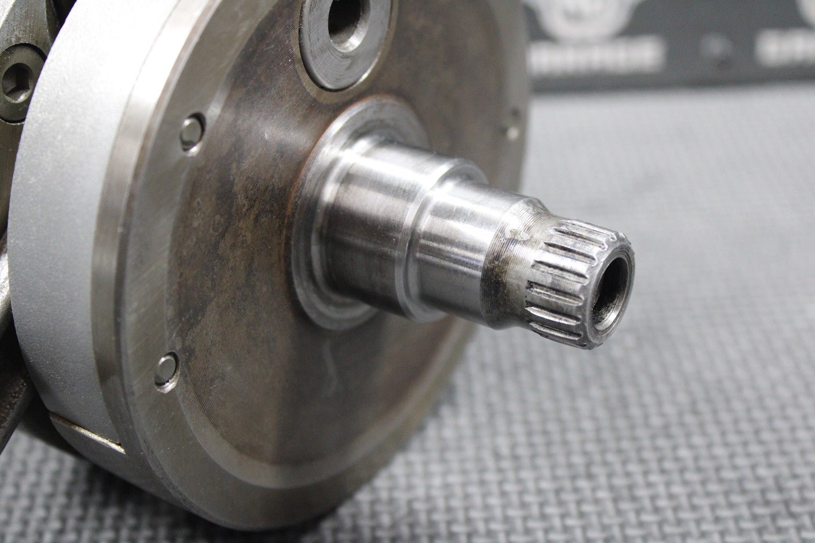 1999 SUZUKI RM250 OEM MODEL X CRANKSHAFT CRANK SHAFT CON ROD 12200 - 37E31 MINT! - hggarage