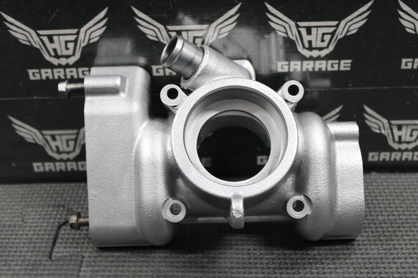 1999 2000 HUSQVARNA WR250 CR250 OEM CYLINDER EXHAUST FLANGE HTS COVER 800086853 - hggarage