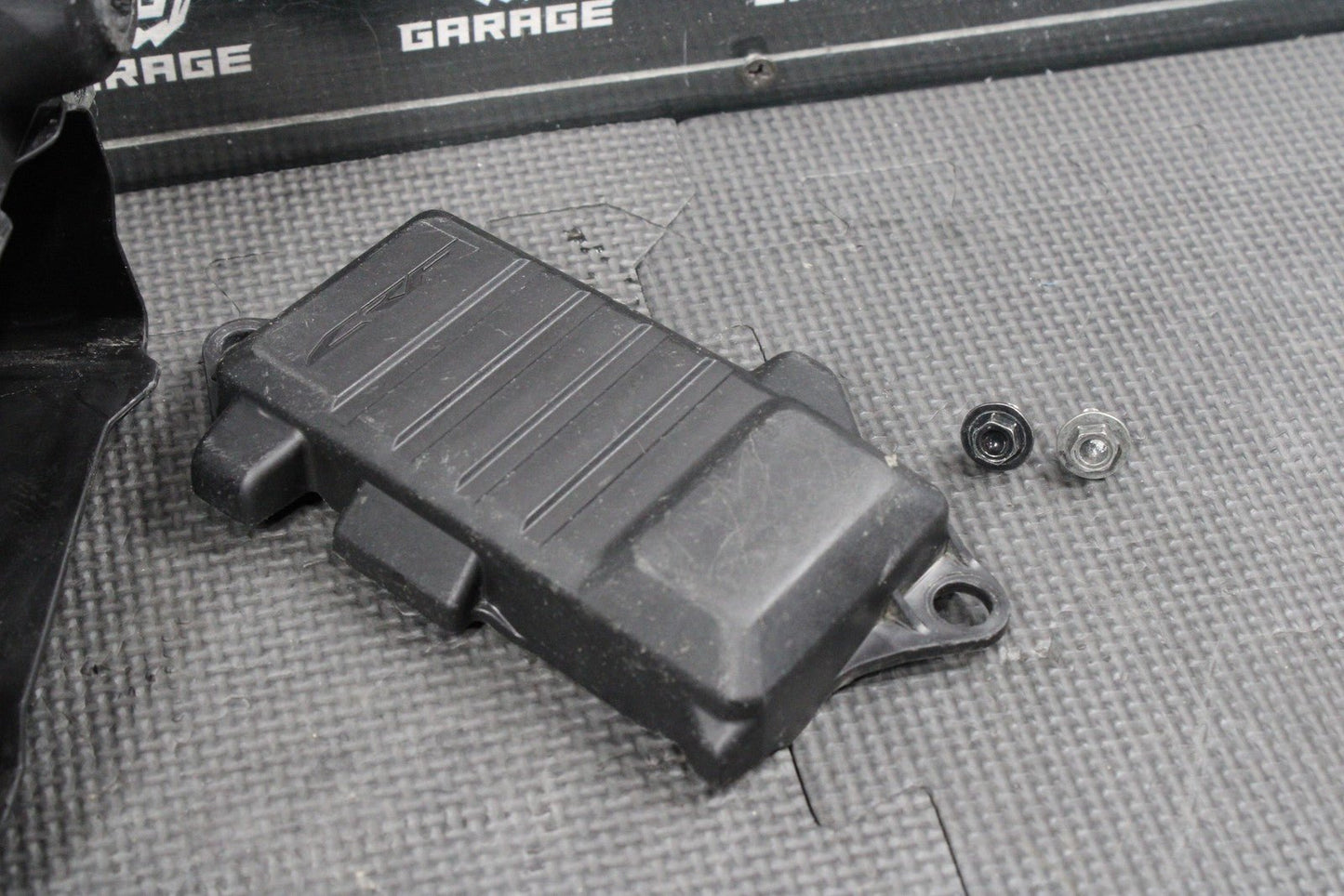 2023 HONDA CRF250R OEM PLASTIC BATTERY TRAY BOX 50325 - K95 - AA0 - hggarage