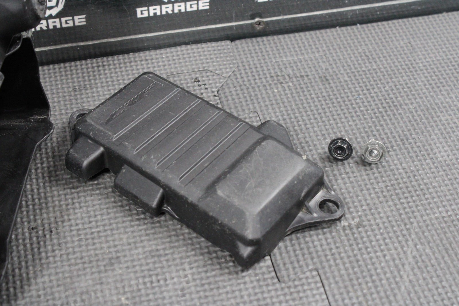 2023 HONDA CRF250R OEM PLASTIC BATTERY TRAY BOX 50325 - K95 - AA0 - hggarage