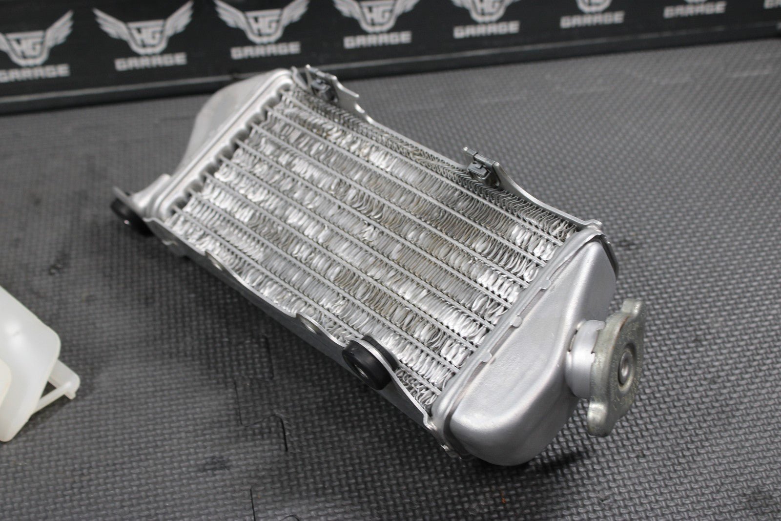2001 KAWASAKI KX100 KX85 OEM ENGINE MOTOR COOLING COOLER RADIATOR 39061 - 1245 - hggarage