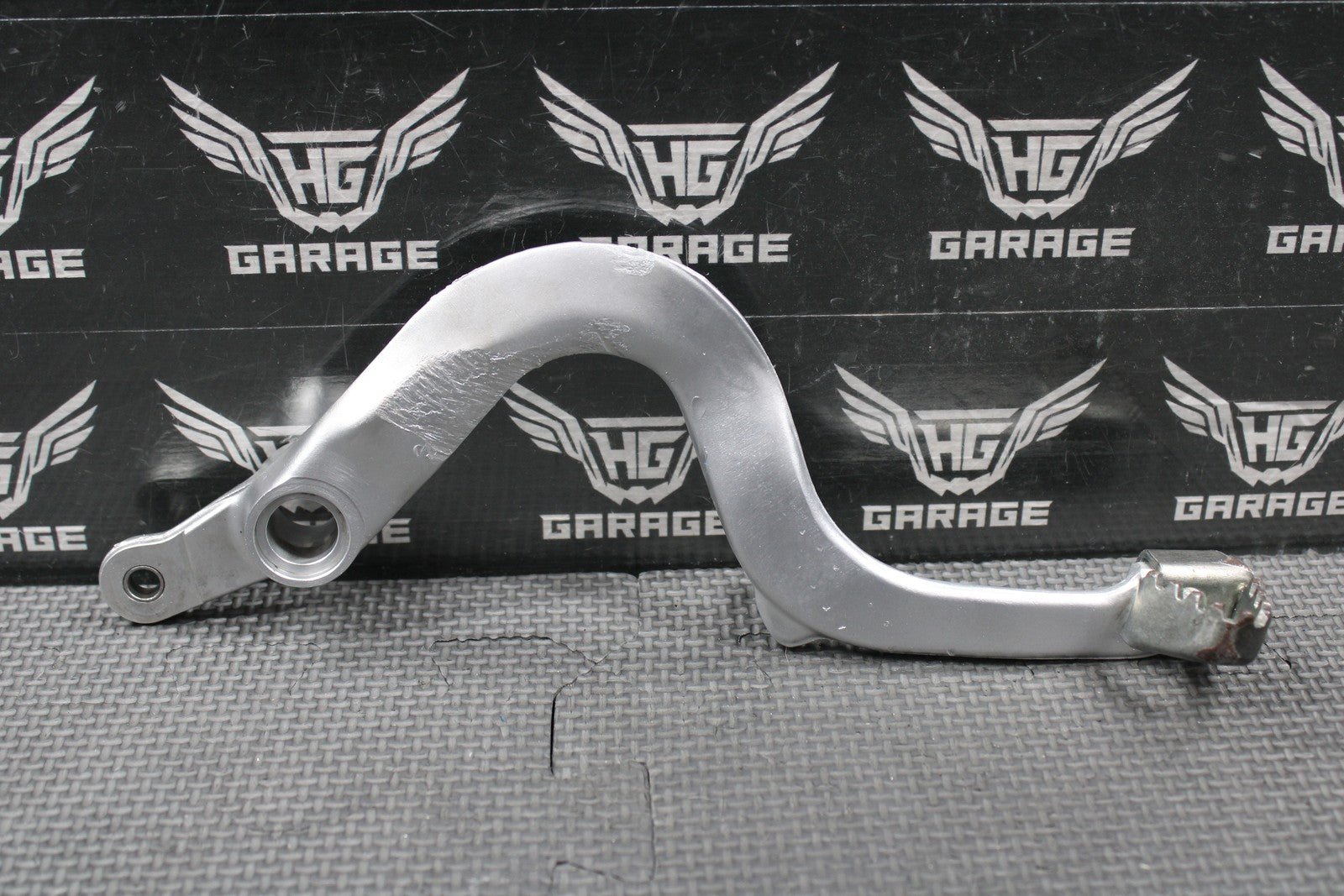 2001 HONDA 90 - 01 CR500R OEM RIGHT REAR BRAKE FOOT PEDAL LEVER 46510 - ML3 - 910 - hggarage