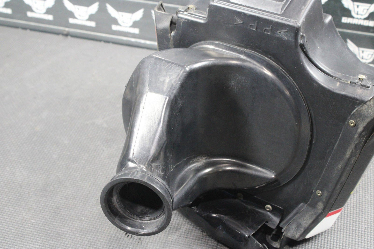 2006 YAMAHA YZ250F OEM AIRBOX INTAKE AIR CLEANER CASE BOOT 2S2 - 14401 - 70 - 00 - hggarage