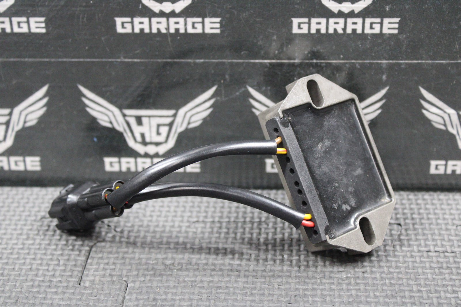 2019 SUZUKI RMZ250 RMZ450 OEM RECTIFIER VOLTAGE REGULATOR 32800 - 28H00 LOW HOUR - hggarage