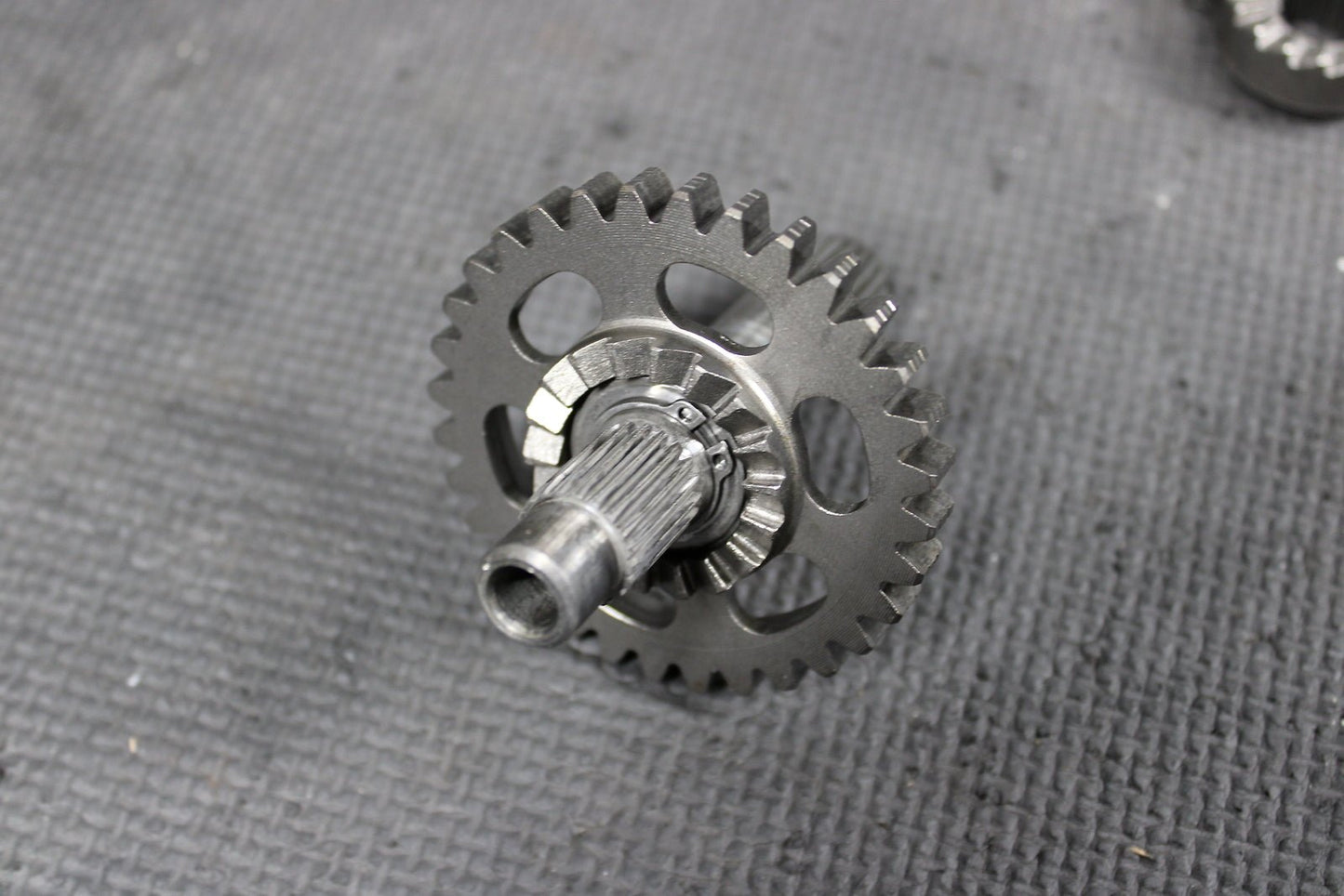2004 Honda CRF250X 04 - 09 OEM Kickstart Kick Start Shaft W Idler Gear - hggarage